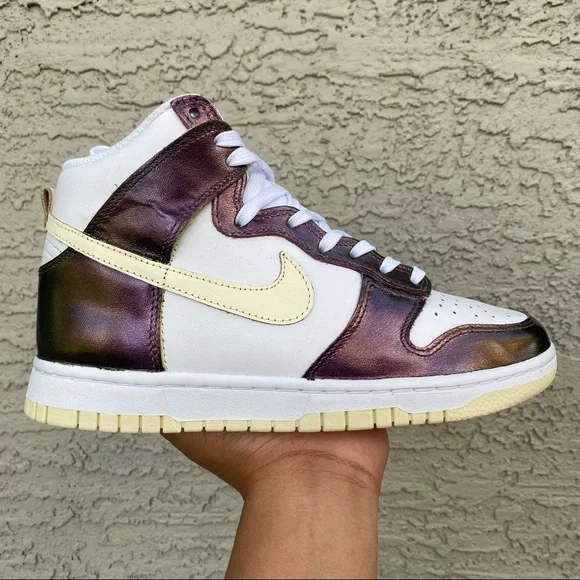😈NEW😈 CUSTOM WMNS NIKE DUNK HI NEW WITHOUT BOX - Picture 1 of 14